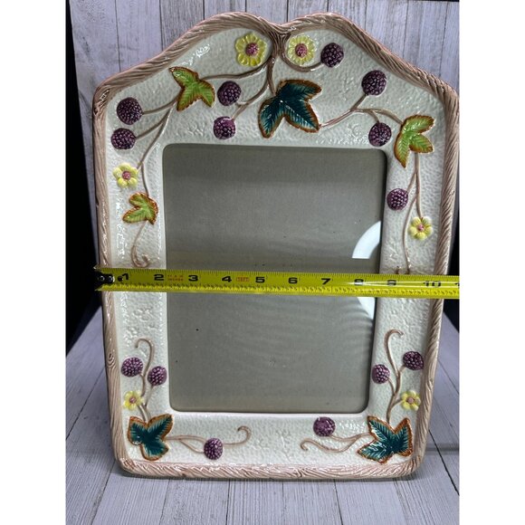 Vintage Terragrafics Picture Frame Ceramic Berry Embossed Design 14''x10'' - Picture 7 of 7